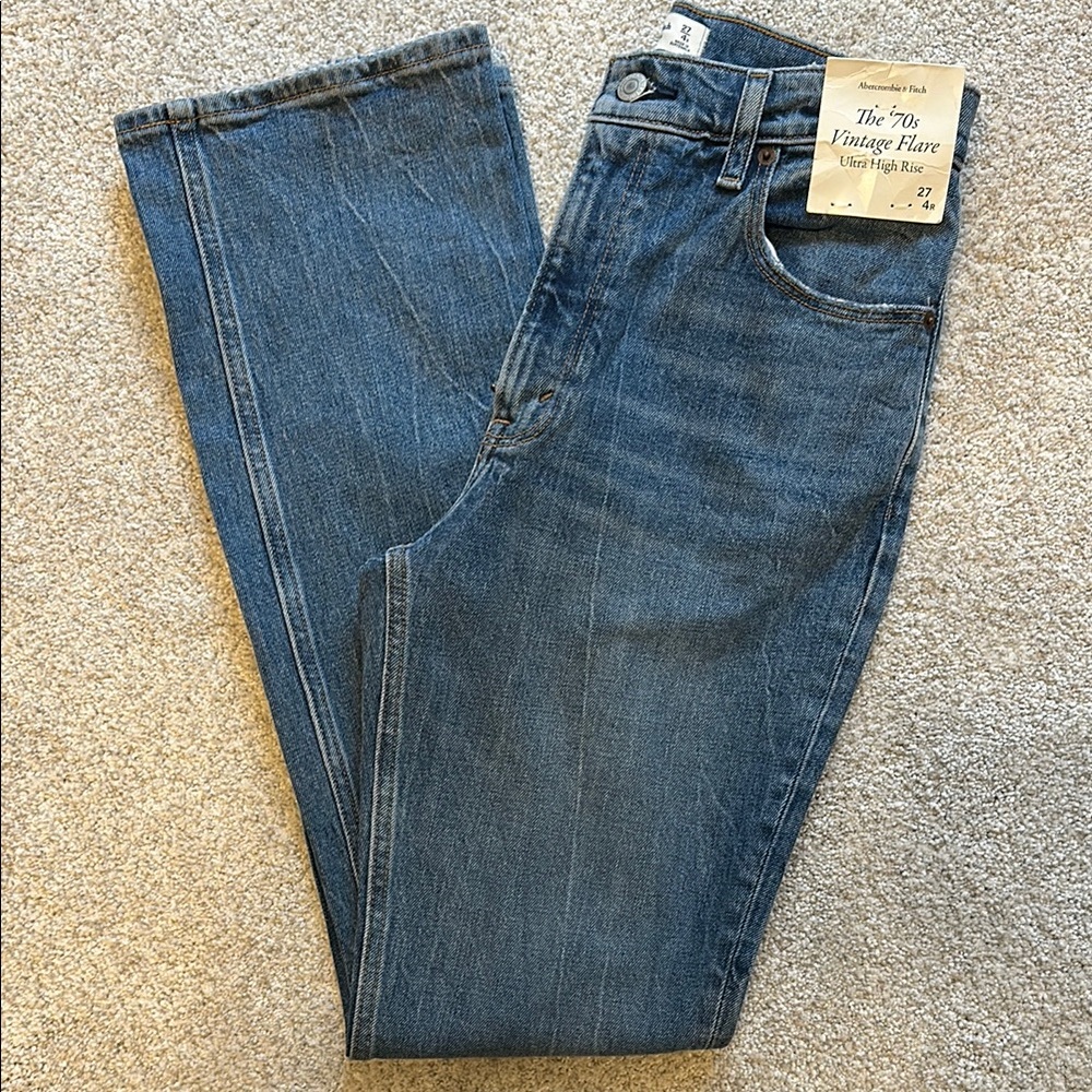 Abercrombie & Fitch the 70’s Vintage Flare Ultra High Rise Jeans